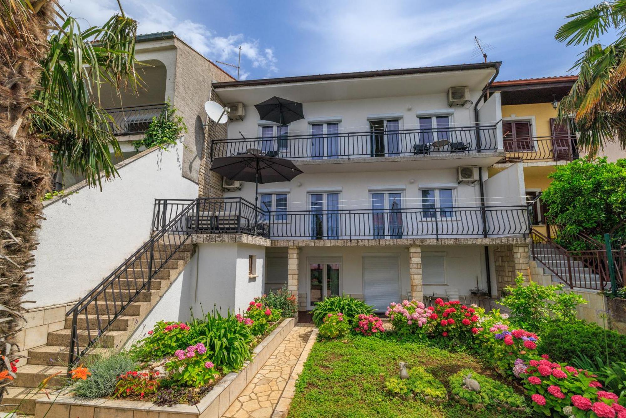 Apartment Adria Crikvenica Exterior photo